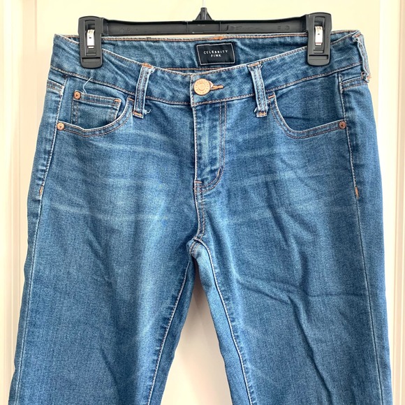 3/$15 Celebrity Pink Embellished Distressed Jeans in Plain Jane Medium Wash - Picture 2 of 9